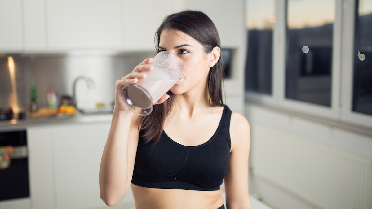 Proteinshake zum Abnehmen: Helfen Whey und Co. bei der Diät?