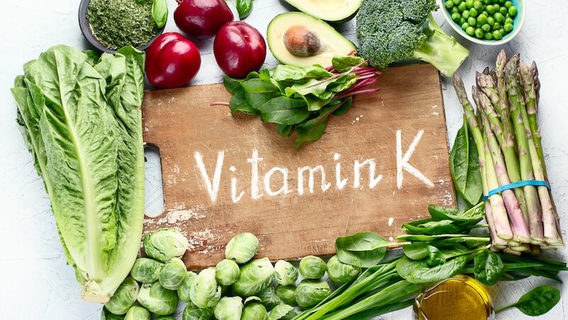 Vitamin K - Die Bedeutung des Koagulations-Vitamins für Knochen und Blutgerinnung