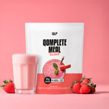 Ein Beutel Qomplete Meal Abnehmshake im Geschmack Erdbeere