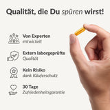 Hand holding single yellow capsule of 3er Rock Solid (einmaliges Angebot) with quality and satisfaction guarantee icons on light background